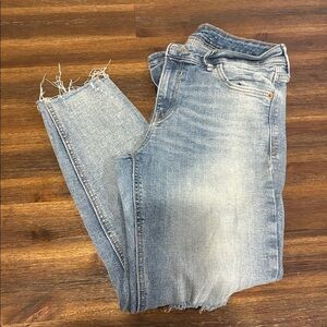 Old Navy Ripped Crop Classic Blue Denim Jeans